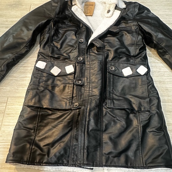NWT Men’s “Bennett” Black Winter Sherpa and PU leather coat size Medium - Picture 13 of 16